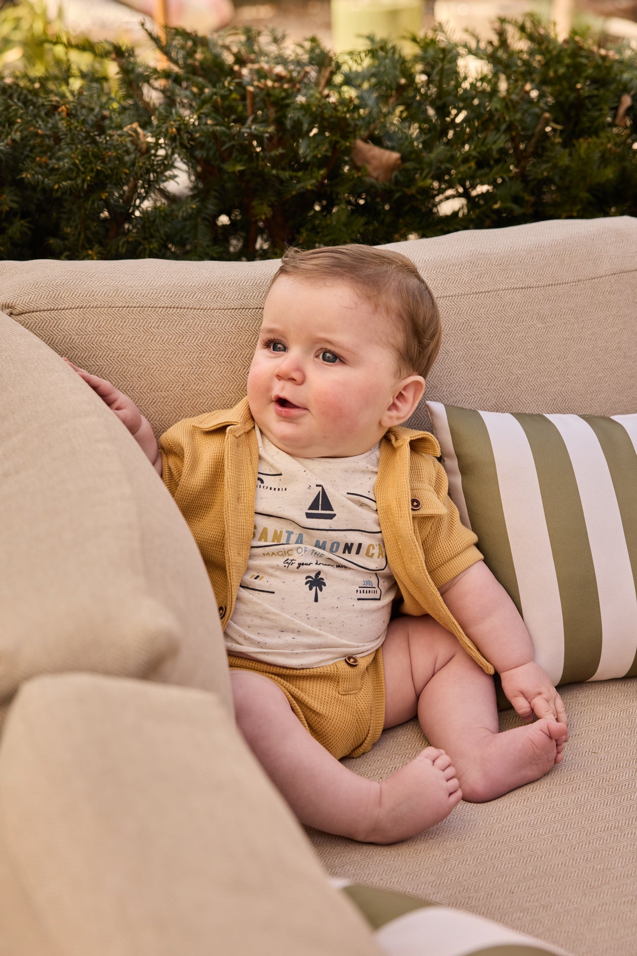 Playera Jaspeada de Algodón Estampado Santa Monica para Niño