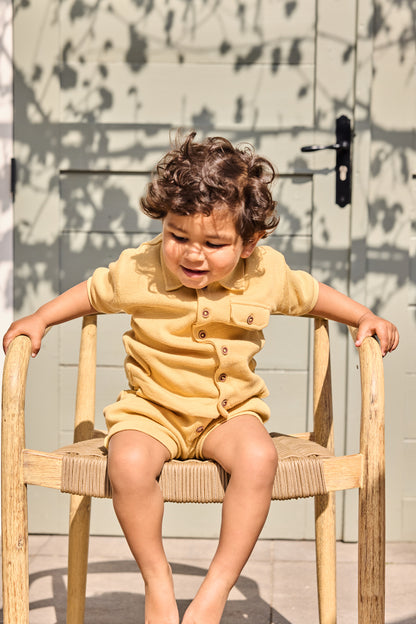 Camisa de Algodón Mostaza con Textura Tejida para Niño