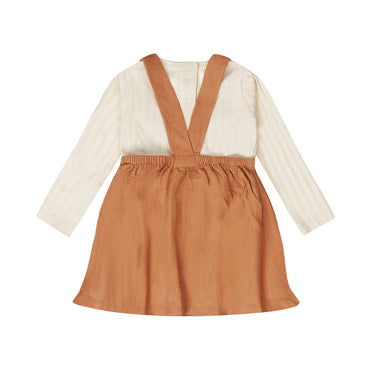 Conjunto Vestido Pechera y Camiseta - Kool KidsDIRKJEKool KidsQ52400Conjunto Vestido Pechera y Camiseta2 AñosCafé