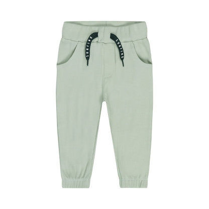 Jogger de Algodón Verde Jade con Elástico para Niño - Kool KidsDIRKJEKool KidsN58652-2YJogger de Algodón Verde Jade con Elástico para Niño2 AñosVerde Salvia8720815595431
